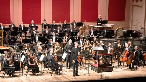 El orgánico, al mando esta vez de Baldur Bronnimann, y el solista ruso delinearon un concierto memorable.