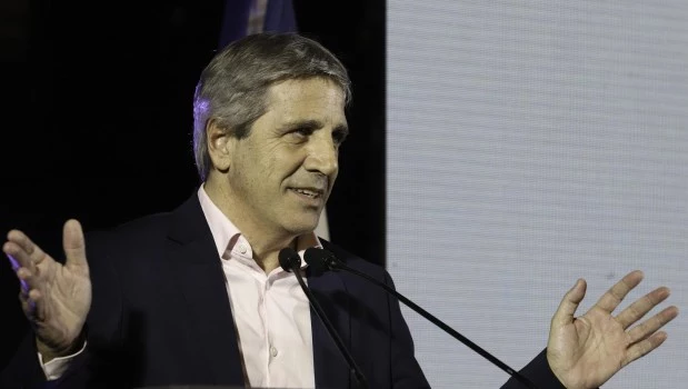 Caputo: "Cuando liberemos el cepo, no habrá salto devaluatorio"