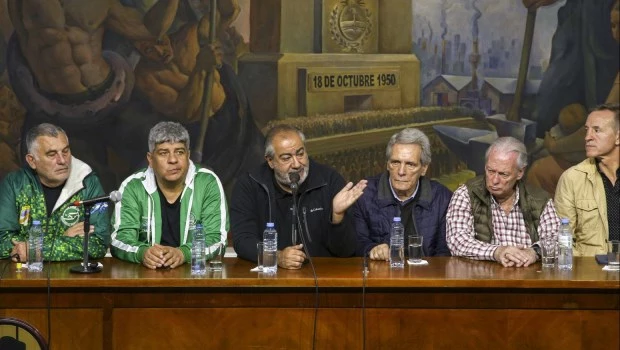 Desde la Casa Rosada rechazan el paro que la CGT hará en abril: "Es para dañar al Gobierno" 