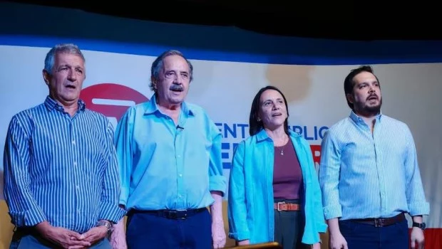 Ricardo Alfonsín lanza su candidatura a diputado por fuera de la UCR