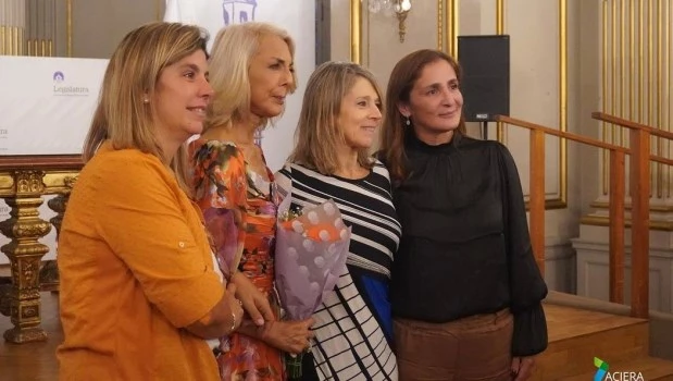 Mujeres virtuosas premiadas en este 2025: de izquierda a derecha: Karina Fafulas, Leticia Herrera Clark, Angeles Zorreguieta y Paula Wachter.