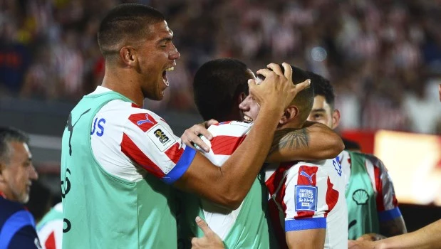 Paraguay somete 1-0 Chile y se acerca al Mundial de 2026