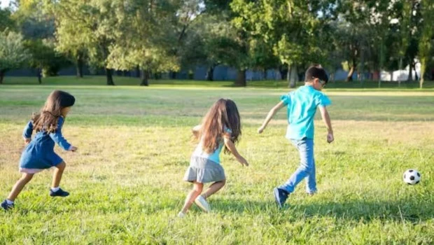 Niñez y juicios críticos conviven en el libro de Carolina Roisinblit.