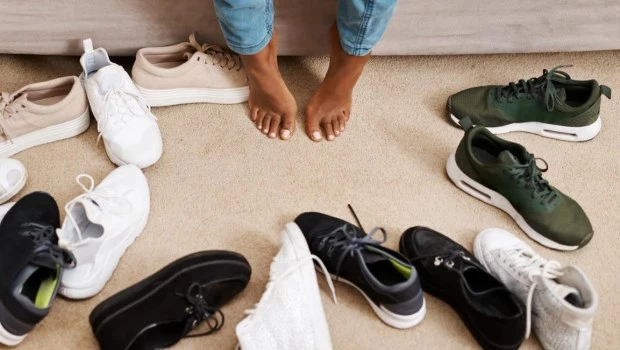 Guía para elegir un buen calzado: cómo prevenir problemas frecuentes en los pies