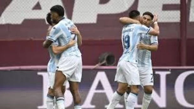 Sin brillar, Racing vence a Santamarina y avanza en la Copa Argentina