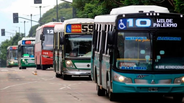 La UTA amenaza con un paro de colectivos para el final de la semana