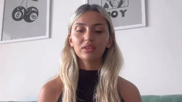 Acusan a una influencer de estafar con entradas para el partido entre Argentina y Brasil