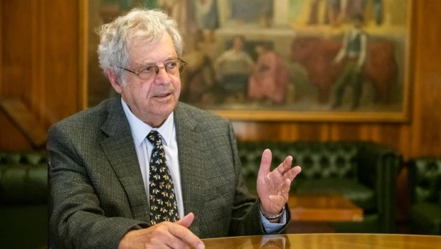 Rubinstein advirtió que el acuerdo con el FMI implica un "riesgo elevado de volatilidad cambiaria y devaluación"