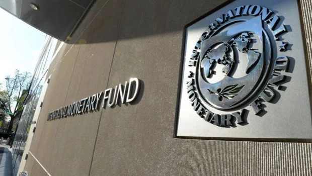 El Gobierno expectante a una reunión del FMI que empezaría a definir el nuevo acuerdo 