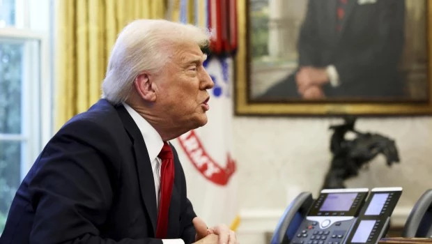 Trump impone aranceles a vehículos extranjeros