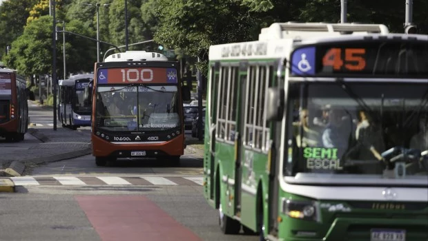 La UTA ratificó el paro de colectivos del viernes
