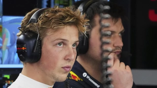 Liam Lawson seguirá su carrera en Racing Bulls, el segundo equipo de Red Bull.