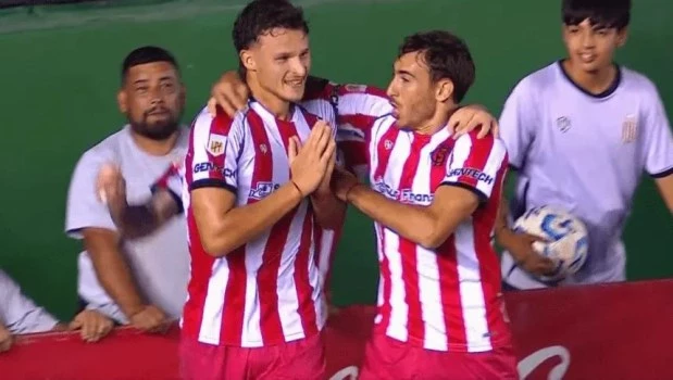 Barracas Central logró un importante triunfo ante Estudiantes