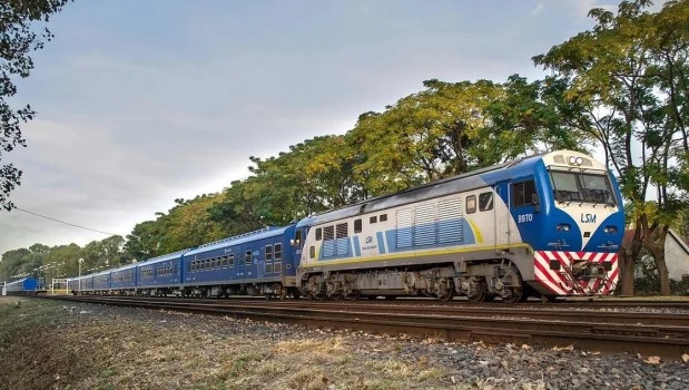 El Gobierno suspendió la electrificación del ferrocarril San Martín