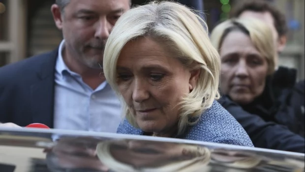 Francia: inhabilitan a Marine Le Pen por 5 años y no podrá postularse a presidente en 2027