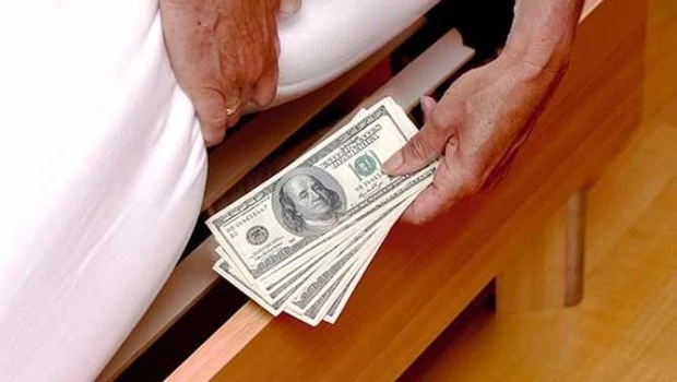 Ganó en marzo el que apostó al dólar 