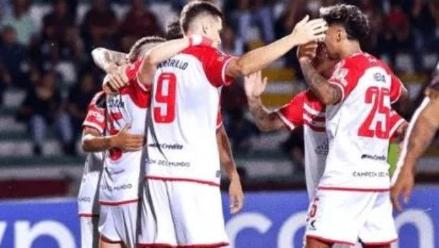 Estudiantes venció con claridad a Carabobo en Venezuela