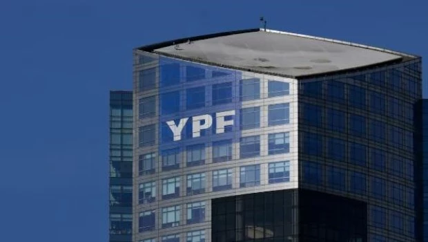 YPF convoca a una asamblea general de accionistas para el 30 de abril