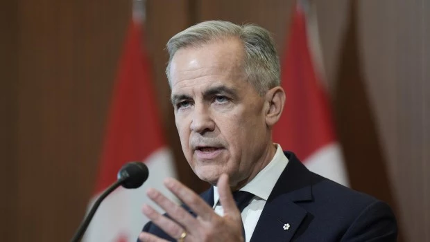 El primer ministro canadiense, Mark Carney, anunció que Canadá impondrá aranceles del 25% a todos los vehículos importados de los Estados Unidos.