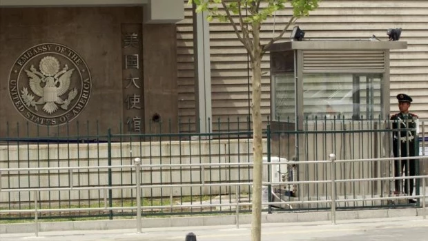 Estados Unidos prohíbe a su personal en China tener relaciones románticas o sexuales con ciudadanos chinos