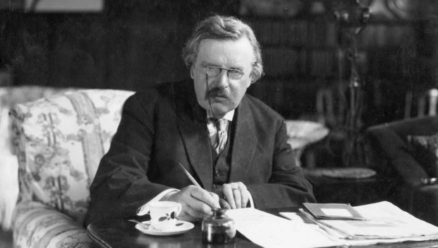 Gilbert Keith Chesterton nació en Londres un 29 de mayo de 1874 y falleción el 14 de junio de 1936.