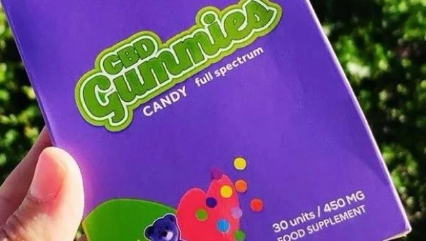 La Anmat prohíbe la venta de gomitas con cannabidiol en todo el país