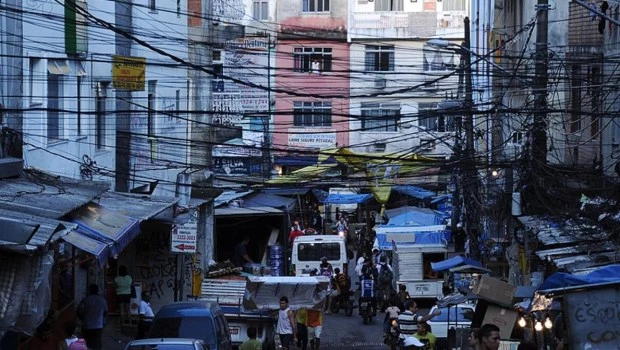 Revelan que la temperatura en las favelas de Brasil supera los 60 grados centígrados