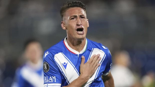 Vélez goleó a Olimpia en Paraguay y tiene puntaje perfecto en la Libertadores