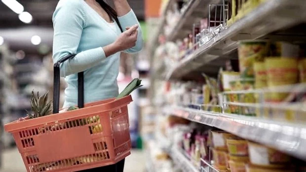 La inflación se disparó fuerte en marzo: subió 3,7% y acumula 55,9% en los últimos doce meses