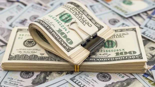 El anuncio del fin del cepo genera festejos y críticas desde distintos sectores