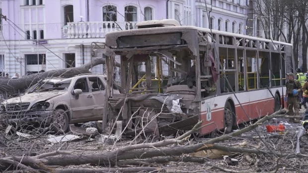 Más de 30 muertos en un ataque con misiles rusos sobre la ciudad ucraniana de Sumy