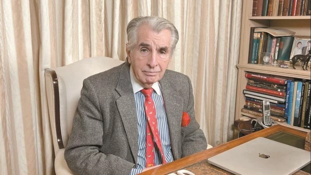 Jorge Pereyra de Olazabal.