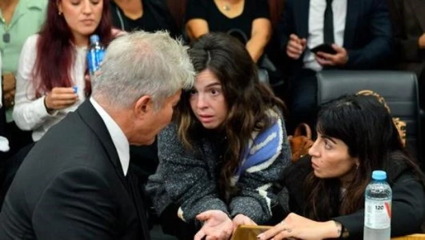 "Ironía es que sigas ejerciendo": Gianinna Maradona respondió a los chats polémicos de Agustina Cosachov