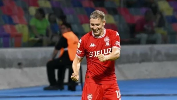 Huracán derrotó a Central Córdoba y escolta a Boca en la zona A del Torneo Apertura