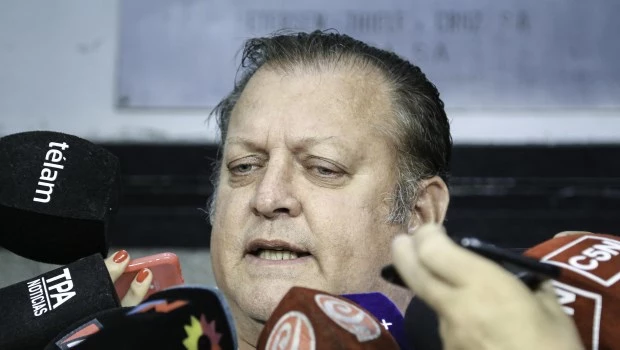 Aerolíneas Argentinas convoca a Asamblea de accionistas para volver a expulsar a Biró