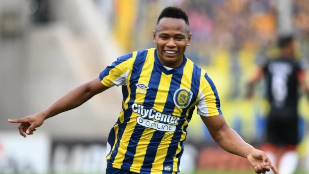 El colombiano Campaz fue desafectado en Rosario Central por un nuevo conflicto contractual