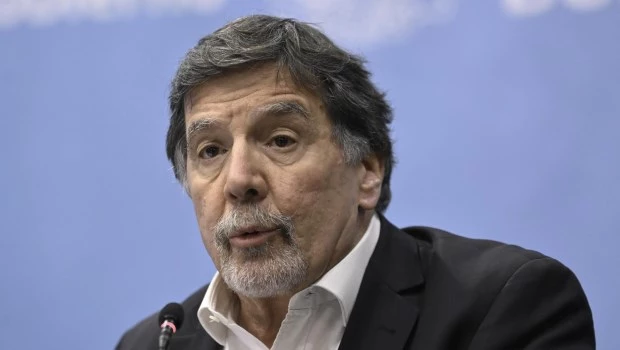 Sileoni dijo que solo quedan cinco escuelas sin retomar las clases en Bahía Blanca tras el temporal