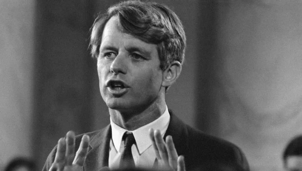 Por orden de Trump, se desclasifican 10.000 páginas sobre el asesinato de Robert F. Kennedy en 1968