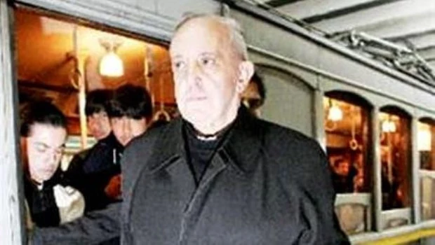 Jorge Macri pidió que la estación "Catedral" de la Línea D de subte se renombre como "Catedral-Papa Francisco"