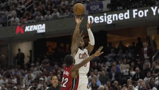 Con un Donovan Mitchell estelar, Cavaliers supera al Heat
