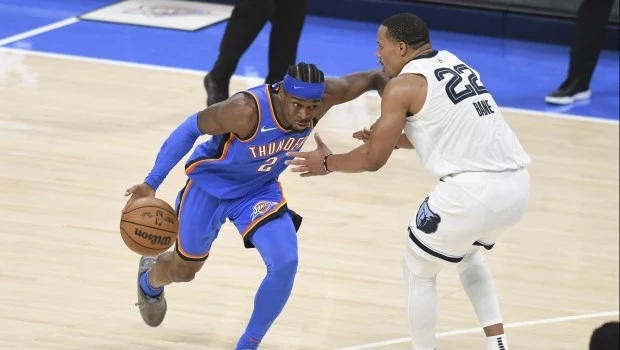 Thunder arrolla a Grizzlies y toma una buena distancia