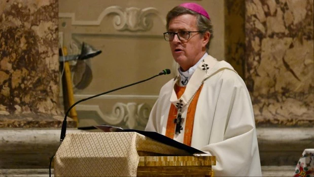 García Cuerva no viaja al funeral del Papa para "acompañar al pueblo y a los curas" que sufren su pérdida