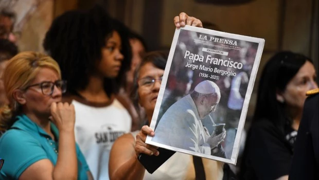 El pasado martes 22 de abril se realizó una misa interreligiosa en homenaje a Francisco en la Catedral Metropolitana (Agencia EFE).