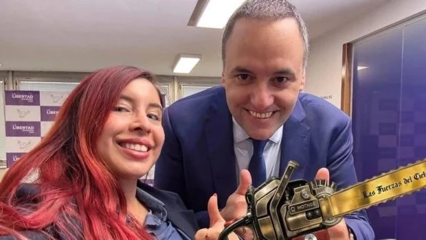 La tiktoker señalada de trabajar para Adorni negó ser empleada del Gobierno