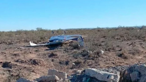 Cayó una avioneta en Río Negro: un muerto y dos heridos