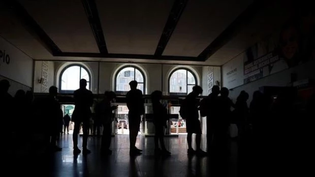 España necesitará entre 6 y 10 horas para recuperar todo el suministro eléctrico