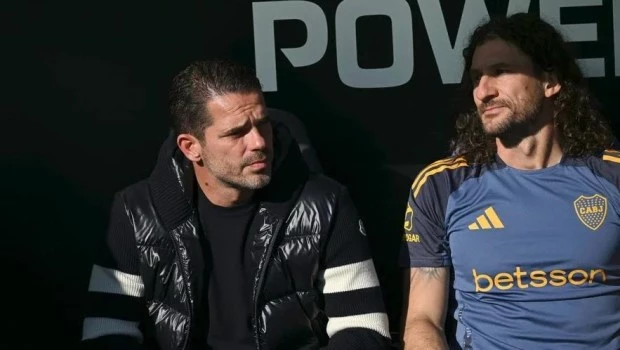 Riquelme decidió echar a Fernando Gago como técnico de Boca