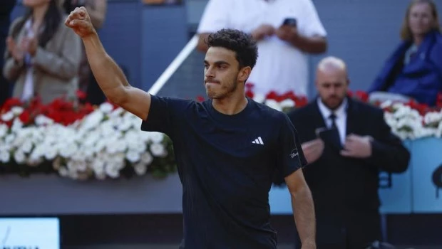 Cerúndolo jugó un partidazo y sorprendió a Zverev