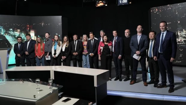 Mucho show y pocas propuestas en el debate porteño