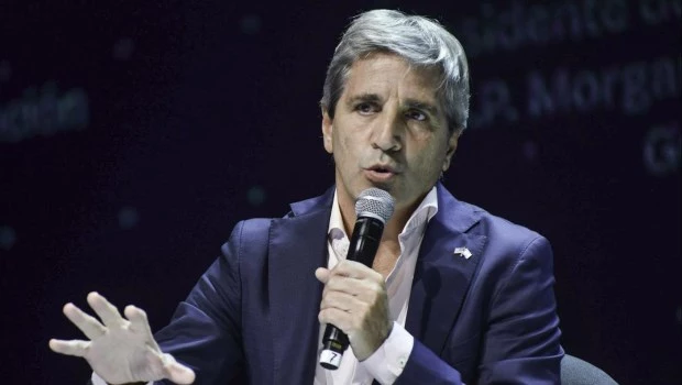 Caputo amenazó con usar "herramientas" contra una automotriz si aumenta los precios